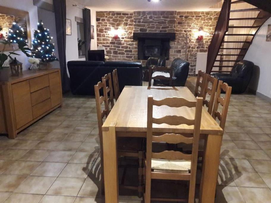 Domaine Des Lauriers 20 Couchages Villa Languidic ภายนอก รูปภาพ